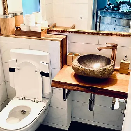 Lakeview Little House بيت للعطل