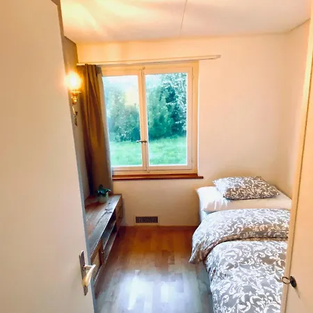 بيت للعطل Lakeview Little House *
